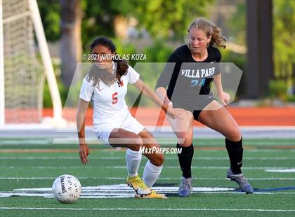 Thumbnail 2 in Harvard-Westlake vs. Villa Park (CIF-SS D1 Final) photogallery.