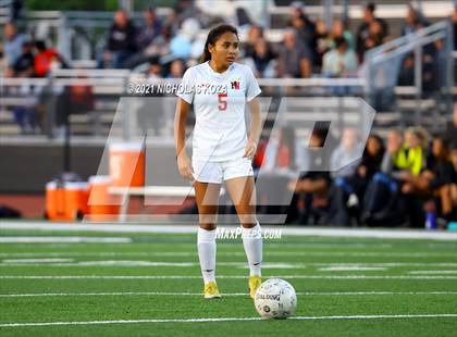 Thumbnail 3 in Harvard-Westlake vs. Villa Park (CIF-SS D1 Final) photogallery.