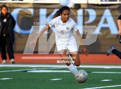 Thumbnail 2 in Harvard-Westlake vs. Villa Park (CIF-SS D1 Final) photogallery.