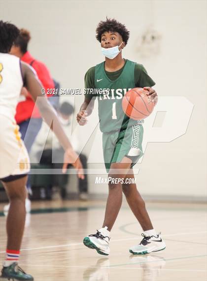 Thumbnail 2 in Sacred Heart Cathedral Preparatory vs. Oakland Tech (Oscar Frayer Invitational) photogallery.