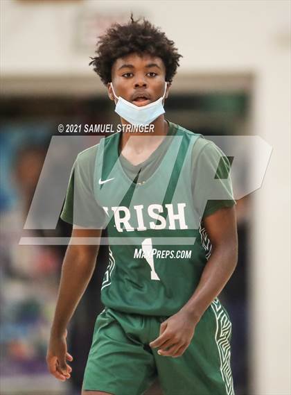 Thumbnail 3 in Sacred Heart Cathedral Preparatory vs. Oakland Tech (Oscar Frayer Invitational) photogallery.
