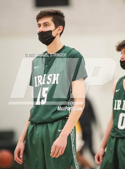 Thumbnail 2 in Sacred Heart Cathedral Preparatory vs. Oakland Tech (Oscar Frayer Invitational) photogallery.