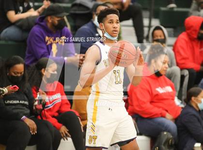 Thumbnail 3 in Sacred Heart Cathedral Preparatory vs. Oakland Tech (Oscar Frayer Invitational) photogallery.