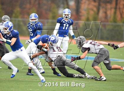 Thumbnail 3 in Naugatuck vs Darien (CIAC Class L- Large Semifinal) photogallery.