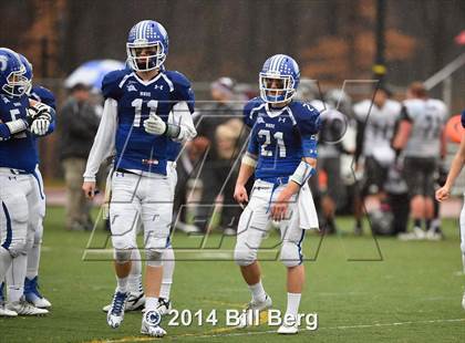 Thumbnail 1 in Naugatuck vs Darien (CIAC Class L- Large Semifinal) photogallery.