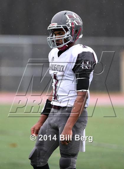 Thumbnail 3 in Naugatuck vs Darien (CIAC Class L- Large Semifinal) photogallery.