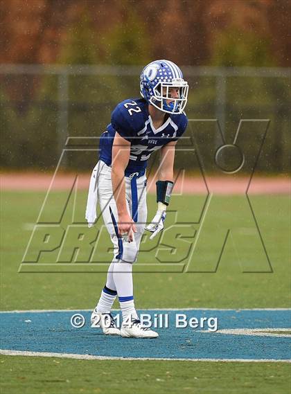 Thumbnail 3 in Naugatuck vs Darien (CIAC Class L- Large Semifinal) photogallery.