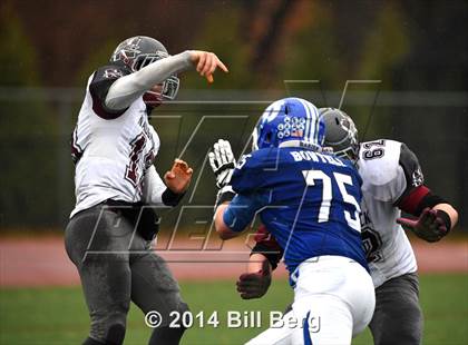 Thumbnail 1 in Naugatuck vs Darien (CIAC Class L- Large Semifinal) photogallery.