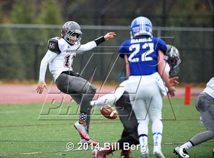 Thumbnail 1 in Naugatuck vs Darien (CIAC Class L- Large Semifinal) photogallery.