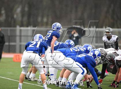 Thumbnail 3 in Naugatuck vs Darien (CIAC Class L- Large Semifinal) photogallery.