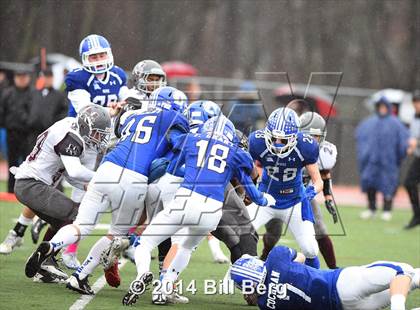 Thumbnail 2 in Naugatuck vs Darien (CIAC Class L- Large Semifinal) photogallery.