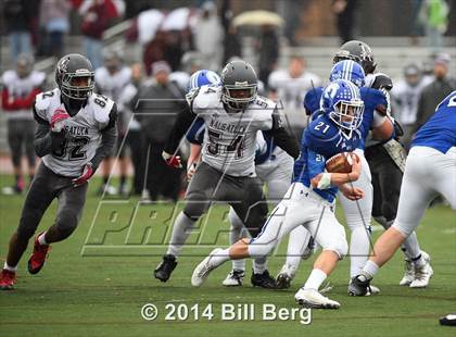 Thumbnail 2 in Naugatuck vs Darien (CIAC Class L- Large Semifinal) photogallery.