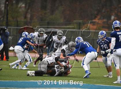 Thumbnail 1 in Naugatuck vs Darien (CIAC Class L- Large Semifinal) photogallery.