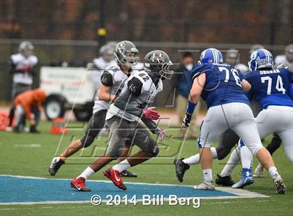 Thumbnail 3 in Naugatuck vs Darien (CIAC Class L- Large Semifinal) photogallery.