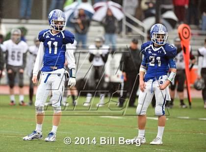 Thumbnail 1 in Naugatuck vs Darien (CIAC Class L- Large Semifinal) photogallery.