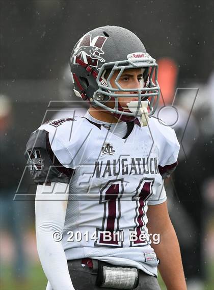 Thumbnail 2 in Naugatuck vs Darien (CIAC Class L- Large Semifinal) photogallery.
