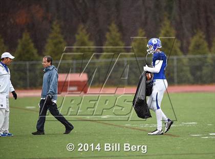 Thumbnail 3 in Naugatuck vs Darien (CIAC Class L- Large Semifinal) photogallery.