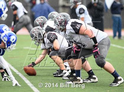 Thumbnail 1 in Naugatuck vs Darien (CIAC Class L- Large Semifinal) photogallery.