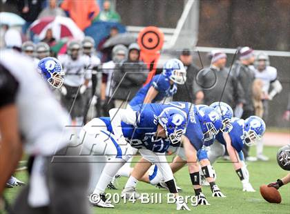 Thumbnail 1 in Naugatuck vs Darien (CIAC Class L- Large Semifinal) photogallery.