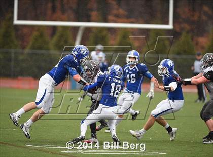 Thumbnail 1 in Naugatuck vs Darien (CIAC Class L- Large Semifinal) photogallery.