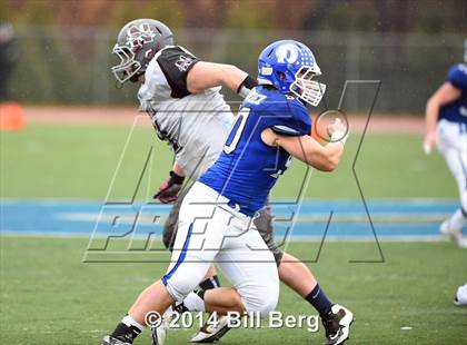 Thumbnail 3 in Naugatuck vs Darien (CIAC Class L- Large Semifinal) photogallery.