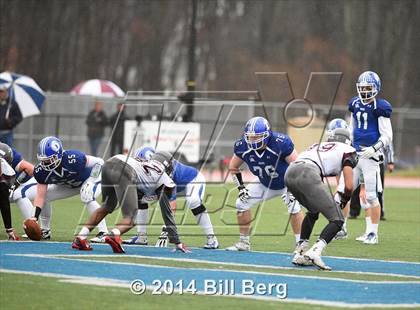 Thumbnail 2 in Naugatuck vs Darien (CIAC Class L- Large Semifinal) photogallery.