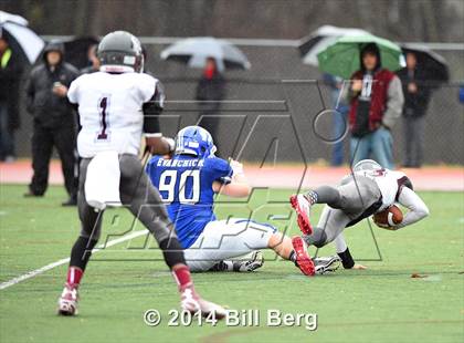 Thumbnail 1 in Naugatuck vs Darien (CIAC Class L- Large Semifinal) photogallery.