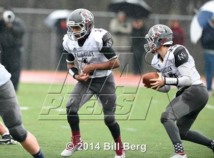 Thumbnail 2 in Naugatuck vs Darien (CIAC Class L- Large Semifinal) photogallery.