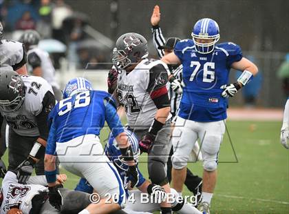 Thumbnail 3 in Naugatuck vs Darien (CIAC Class L- Large Semifinal) photogallery.
