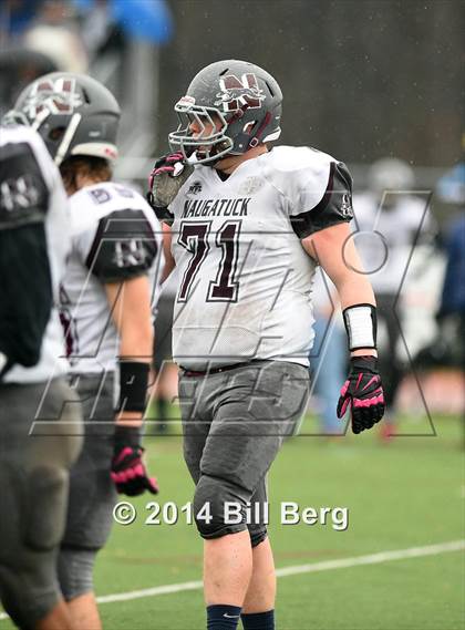 Thumbnail 3 in Naugatuck vs Darien (CIAC Class L- Large Semifinal) photogallery.