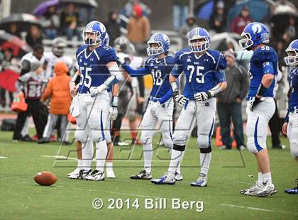 Thumbnail 1 in Naugatuck vs Darien (CIAC Class L- Large Semifinal) photogallery.