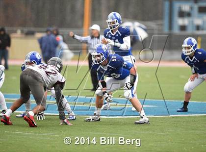 Thumbnail 1 in Naugatuck vs Darien (CIAC Class L- Large Semifinal) photogallery.