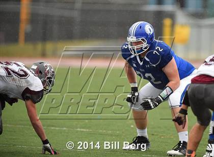 Thumbnail 1 in Naugatuck vs Darien (CIAC Class L- Large Semifinal) photogallery.