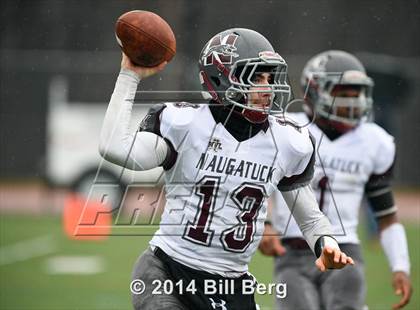 Thumbnail 3 in Naugatuck vs Darien (CIAC Class L- Large Semifinal) photogallery.
