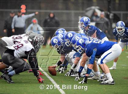 Thumbnail 3 in Naugatuck vs Darien (CIAC Class L- Large Semifinal) photogallery.