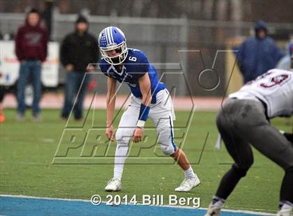 Thumbnail 2 in Naugatuck vs Darien (CIAC Class L- Large Semifinal) photogallery.