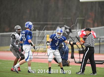 Thumbnail 1 in Naugatuck vs Darien (CIAC Class L- Large Semifinal) photogallery.