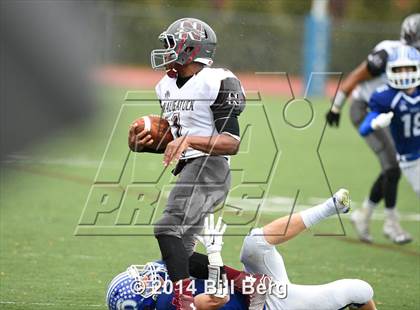 Thumbnail 3 in Naugatuck vs Darien (CIAC Class L- Large Semifinal) photogallery.