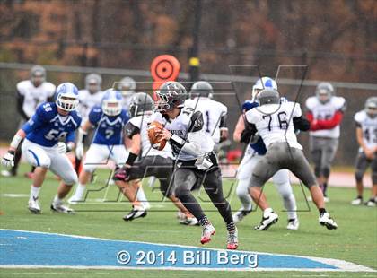 Thumbnail 1 in Naugatuck vs Darien (CIAC Class L- Large Semifinal) photogallery.