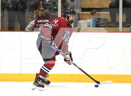 Thumbnail 2 in Avon Old Farms vs. Berkshire (Avon Christmas Classic Final) photogallery.