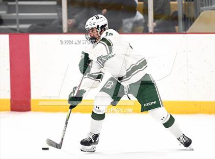 Thumbnail 2 in Avon Old Farms vs. Berkshire (Avon Christmas Classic Final) photogallery.