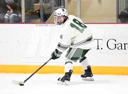 Thumbnail 2 in Avon Old Farms vs. Berkshire (Avon Christmas Classic Final) photogallery.