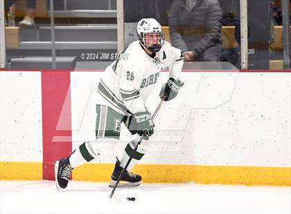 Thumbnail 2 in Avon Old Farms vs. Berkshire (Avon Christmas Classic Final) photogallery.