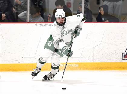 Thumbnail 2 in Avon Old Farms vs. Berkshire (Avon Christmas Classic Final) photogallery.