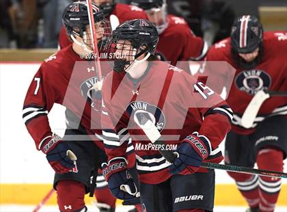 Thumbnail 2 in Avon Old Farms vs. Berkshire (Avon Christmas Classic Final) photogallery.