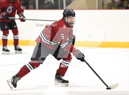 Thumbnail 1 in Avon Old Farms vs. Berkshire (Avon Christmas Classic Final) photogallery.
