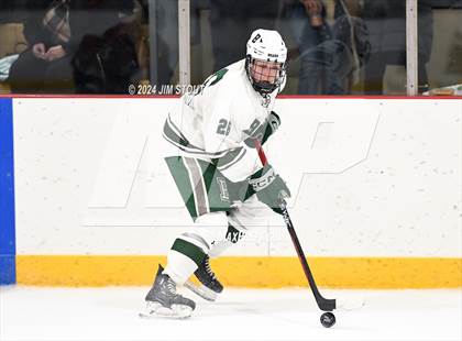 Thumbnail 3 in Avon Old Farms vs. Berkshire (Avon Christmas Classic Final) photogallery.