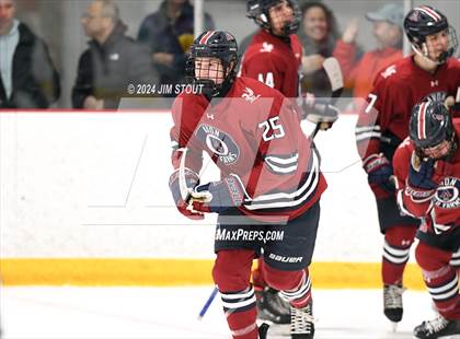 Thumbnail 1 in Avon Old Farms vs. Berkshire (Avon Christmas Classic Final) photogallery.