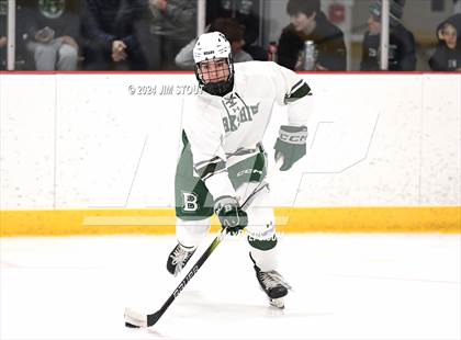 Thumbnail 3 in Avon Old Farms vs. Berkshire (Avon Christmas Classic Final) photogallery.
