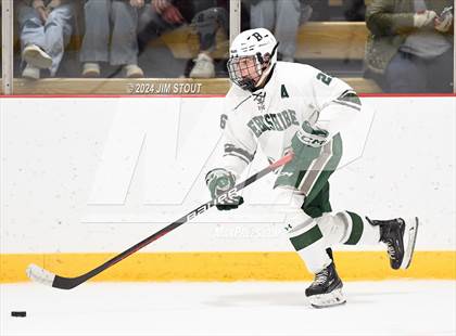 Thumbnail 3 in Avon Old Farms vs. Berkshire (Avon Christmas Classic Final) photogallery.